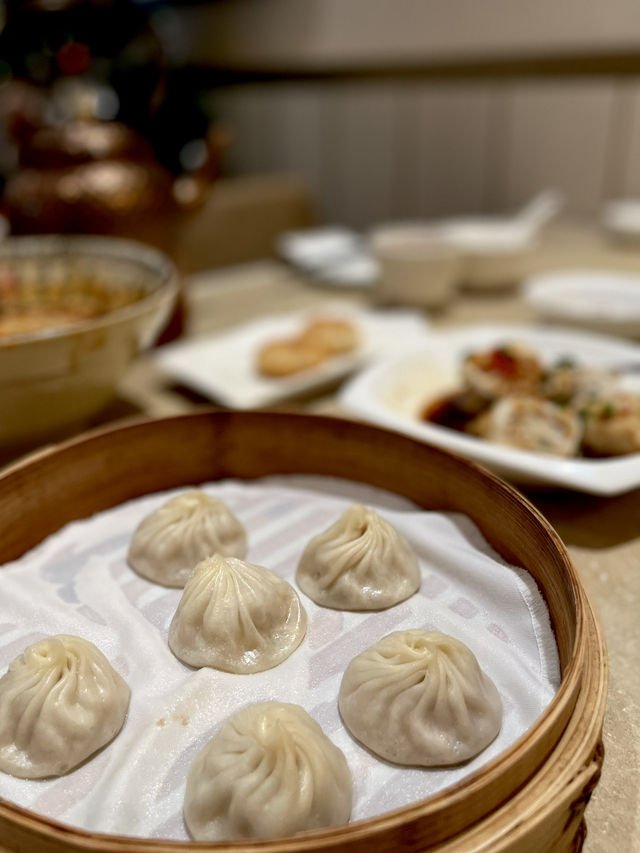 想食上海小籠包點少得。樂天皇朝💫