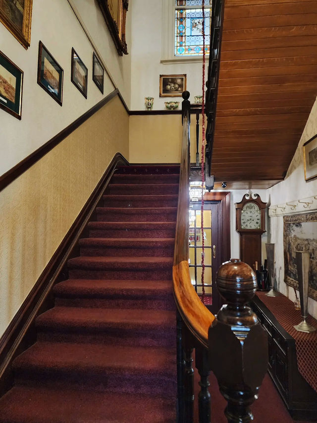 The Grand On Macfie in Devonport