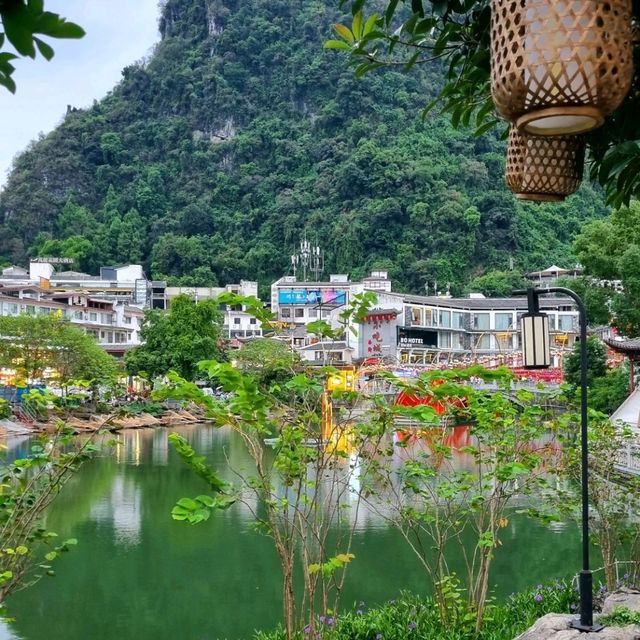 MESMERISED BY THE STUNNING EMERALD WEST GREEN LAKE