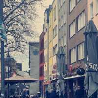 A Cologne Adventure: Love , Locks, and Cobblestones