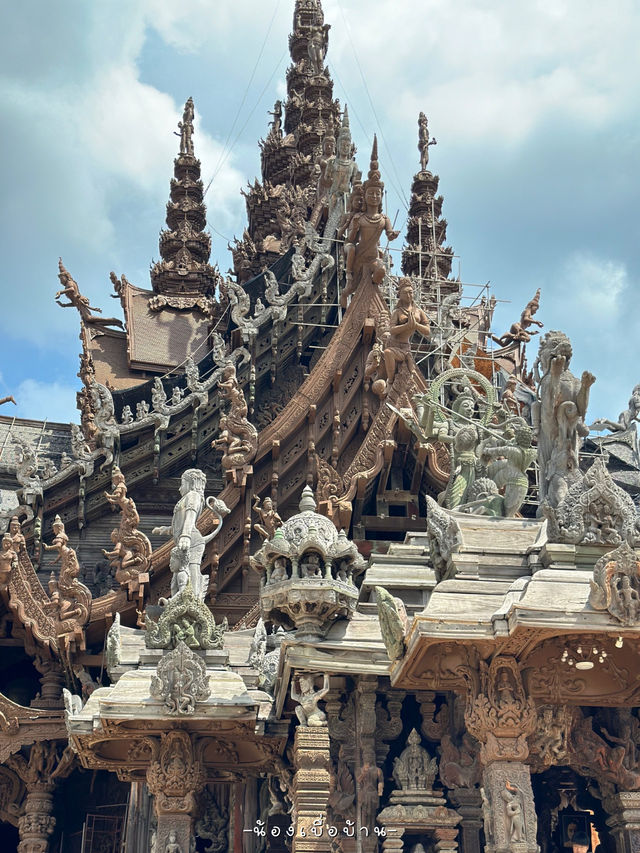 ปราสาทสัจธรรม (Sanctuary of Truth) 