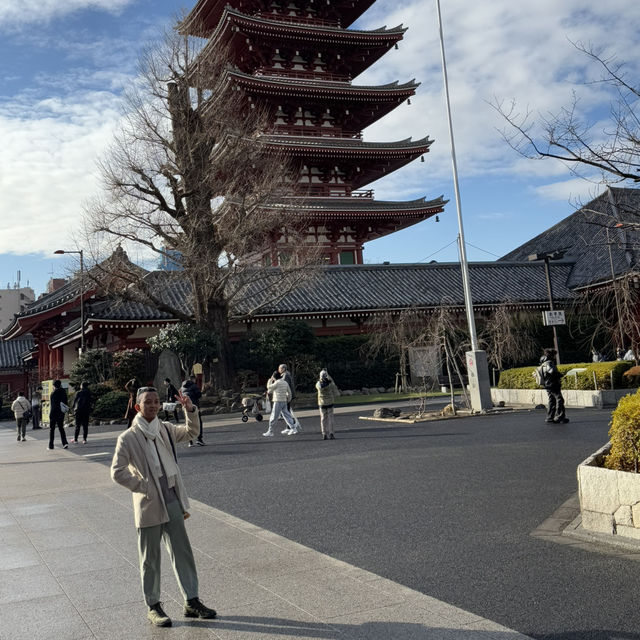 Exploring Sensoji Temple, Tokyo