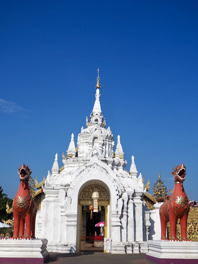 酉年生まれの方必見のお寺🇹🇭