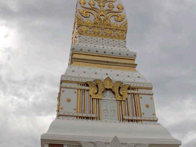 วัดพระธาตุพนมวรมหาวิหาร