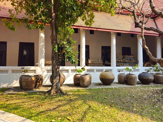 พิพิธภัณฑสถานแห่งชาติ พระนคร ศิลปะและประวัติศาสตร์