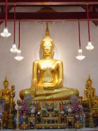 😊 วัดมหาธาตุวรวิหาร เพชรบุรี