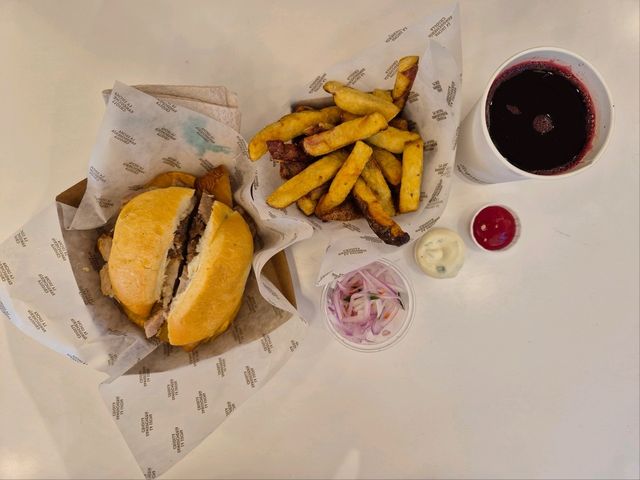 페루 리마 샌드위치 맛집🥪, 라루차 상구체리아💛