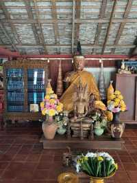 วัดหลวงขุนวิน อายุกว่า 700 ปี