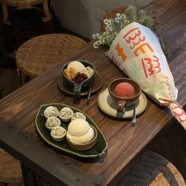 Farm to Table คาเฟ่ลับย่านปากคลองตลาด