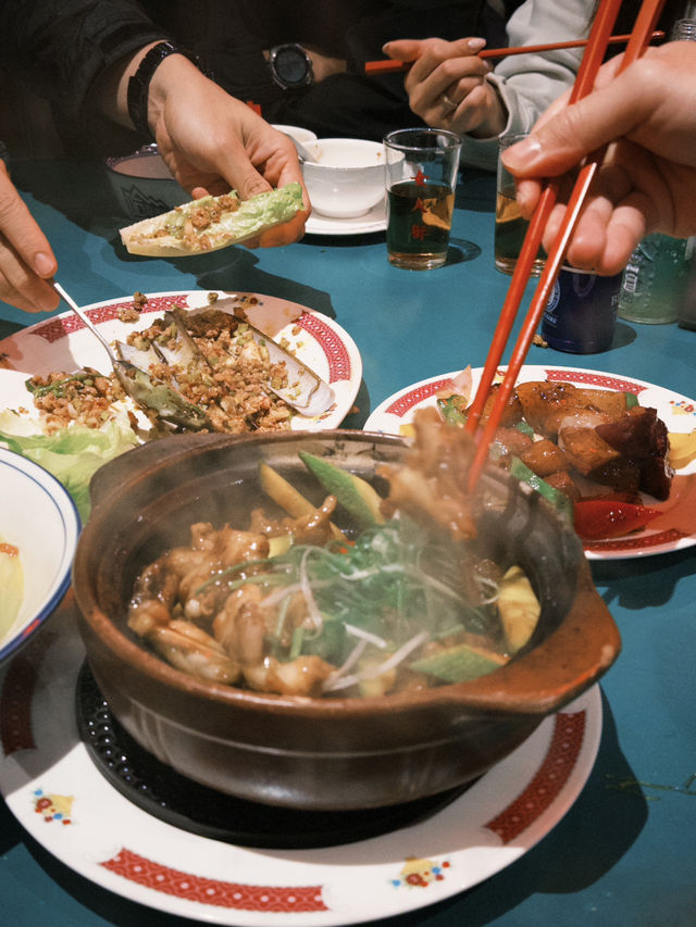 🇭🇰 香港 充滿香港懷舊特色的大排檔 —— 女人街食飯公司Ladies Street Sik Faan Co.