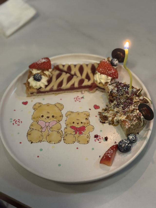 香港生日畫碟慶祝餐廳🇭🇰🥂