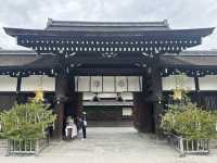四季變幻中的靈性之旅：探訪京都賀茂御祖神社與其季節御守