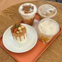 คาเฟ่สวยๆ Continue Cafe 