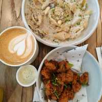 nice aesthetic eatery