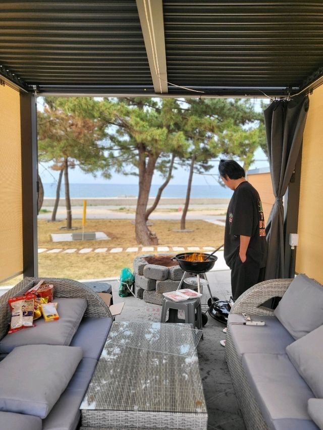 바다와 소나무뷰가 멋진 울진 대형카라반 리조트