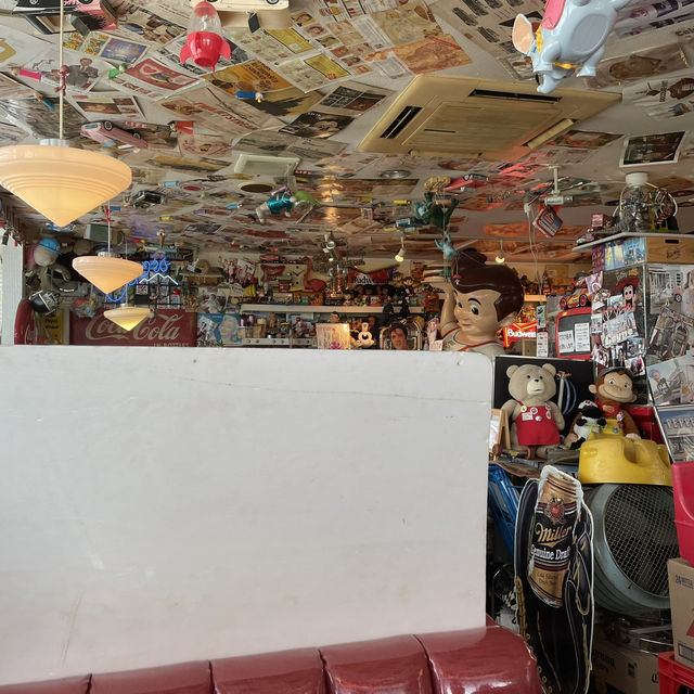 【平塚🇯🇵】平塚に急に現れる異世界🇺🇸 PEPPERS DRIVE-IN