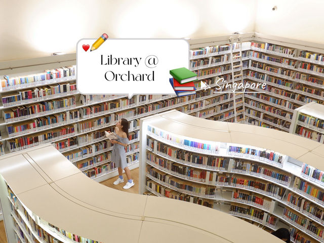 Library @Orchard : ห้องสมุดสุดฮอต สิงคโปร์
