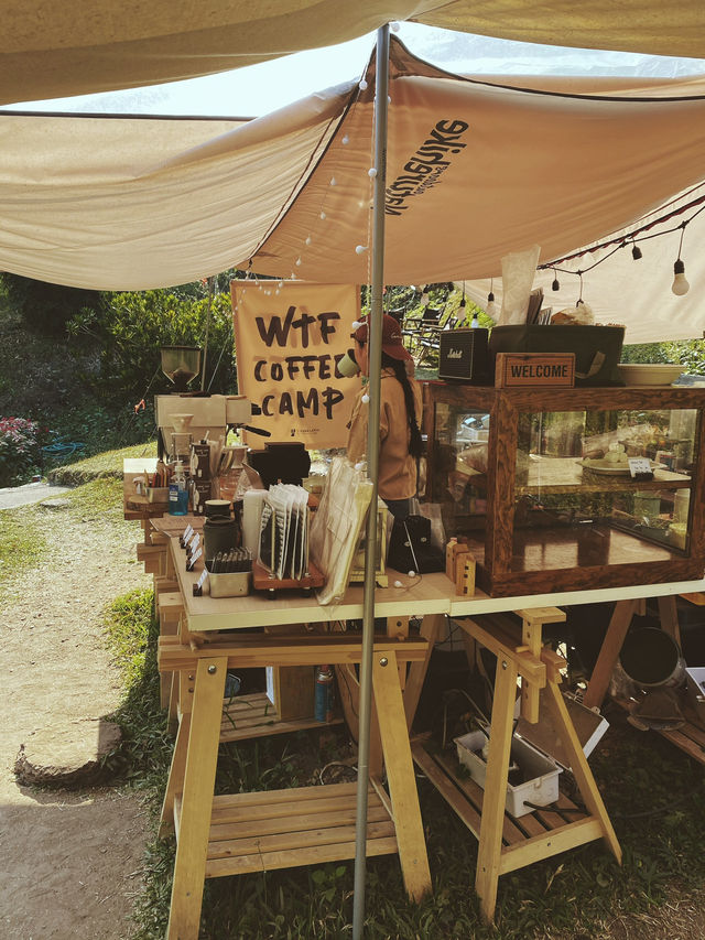 WTF Coffee Camp เป็นคาเฟ่สไตล์แคมป์ปิ้ง