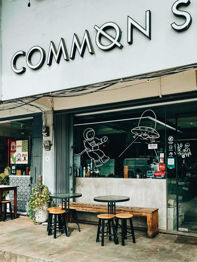 Common Space Coffee & Bar