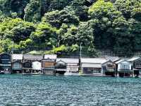 往伊根灣の海上列車 赤松號