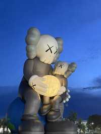 ชมฟรี ศิลปะระดับโลกบุกสยาม : KAWS