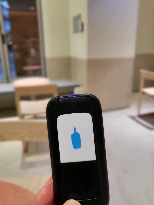 얼마전 오픈한 부산 두번째 블루보틀