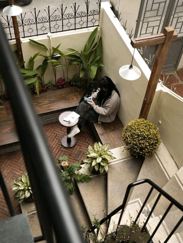 featuring a selection of specialty coffee, 