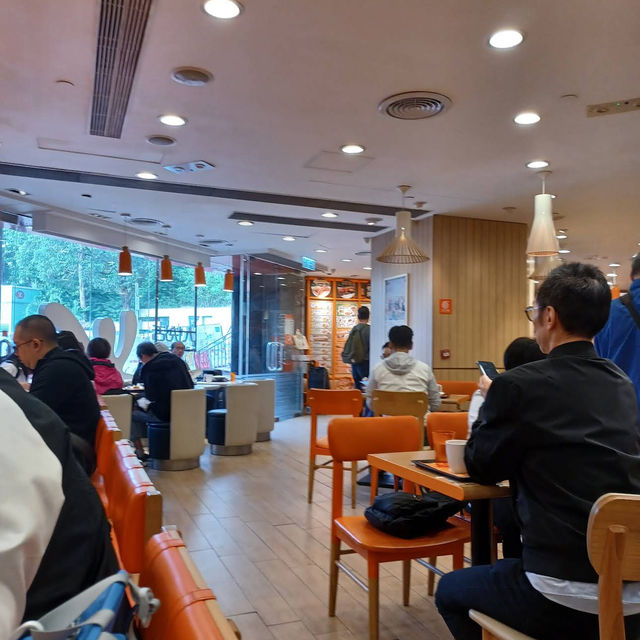 其實質素都唔差嘅港式快餐店🥢