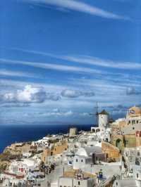 Drenched in Blue – Driving Across Dreamy Santorini