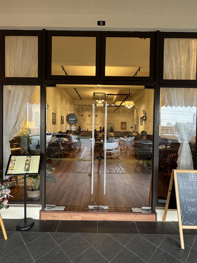 Charming English Vibes at Alley & Daisy – Eco Botanic, Johor