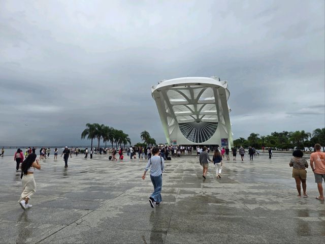 해외여행 브라질 리우 데 자네이로의 Museu do Amanhã