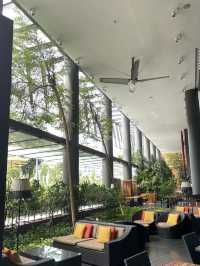 Smart Comfort and City Access at Holiday Inn Express Clarke Quay