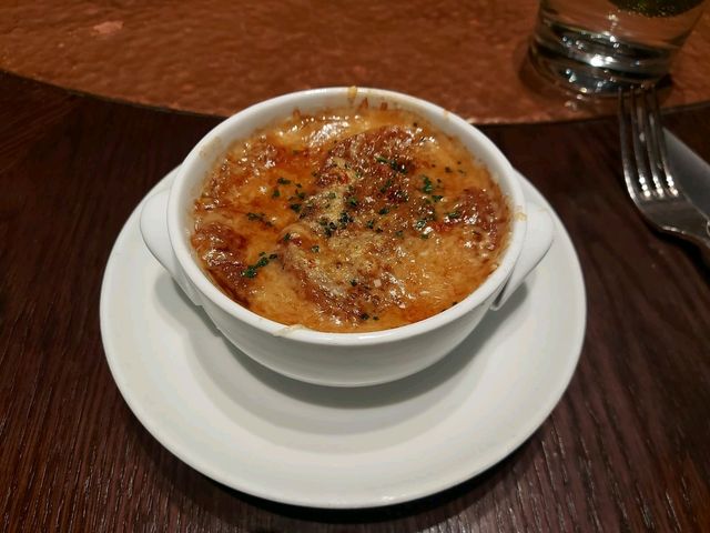 傳統高質素酒店高級扒房