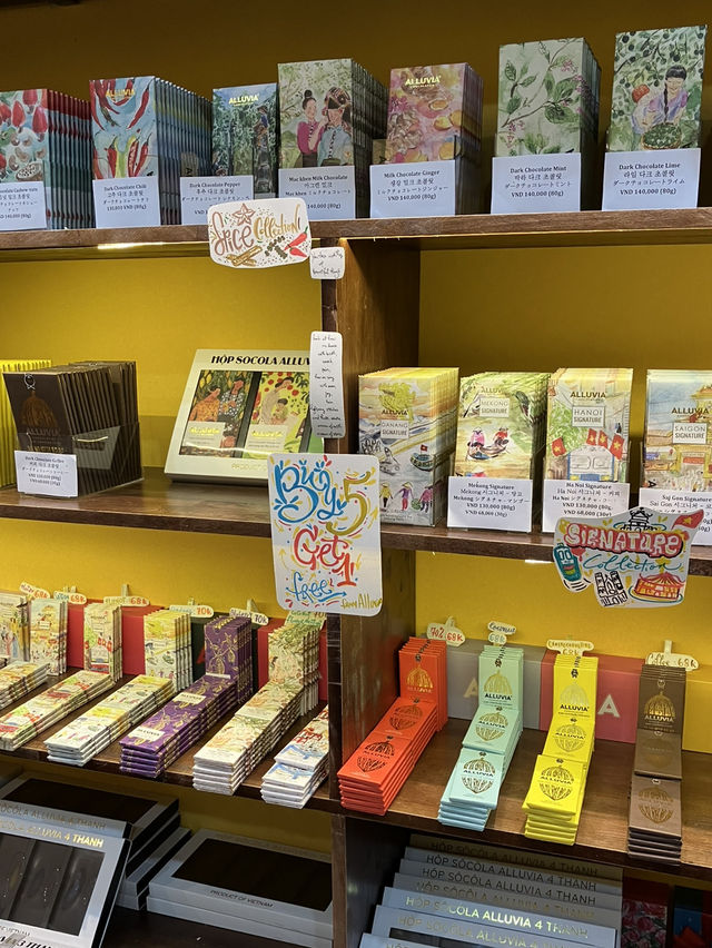 ハノイ土産にチョコレート