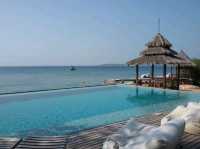 🛏️ พักที่ “Koh Munnork Private Island”