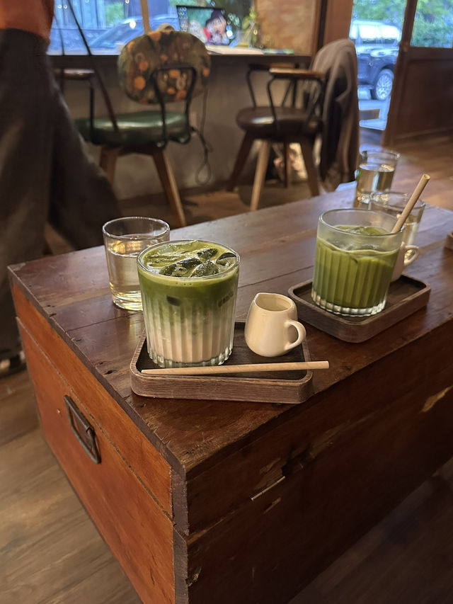  🌸 Perfect Saturday in Da Nang: Nails & Matcha Combo ☕️