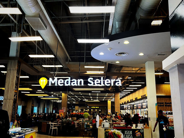 Chill & Chow: Summer Eats at E-Gate’s Medan Selera