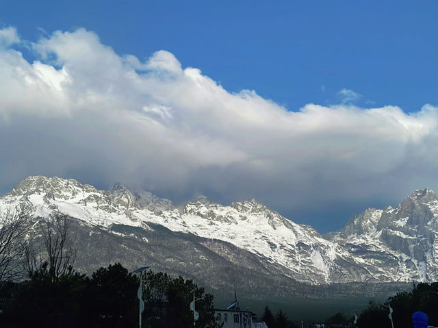 Snow mountain trip