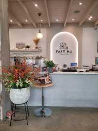 Farm Mu Cafe บางนา