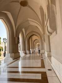 【Al Alam Palace／アル・アラム宮殿｜マスカット“青と金が輝く王の儀式の舞台”】
