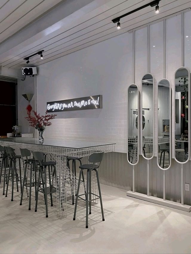 Circle Coffee is a modern