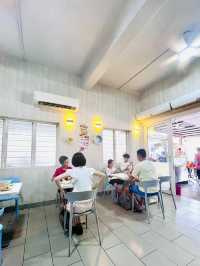 QYang Restaurant – Authentic Local Kopitiam with Must-Try Chicken Rice
