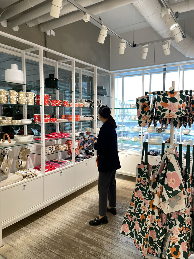 🇫🇮🌸 헬싱키에서 마리메꼬의 정수를 느끼다 Marimekko 본사 방문기 🏢💐