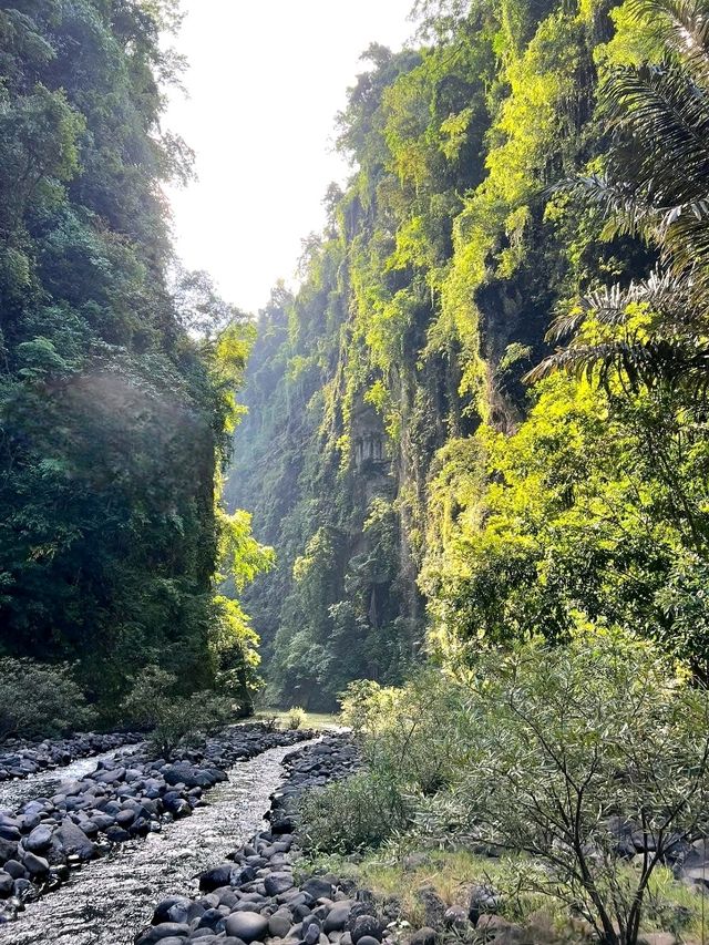 Chasing the Splash at Pagsanjan Falls