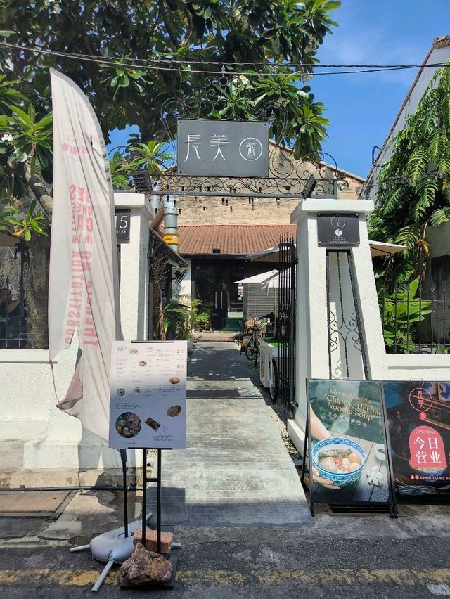 Where Cheesecake Meets Greenery in Malacca