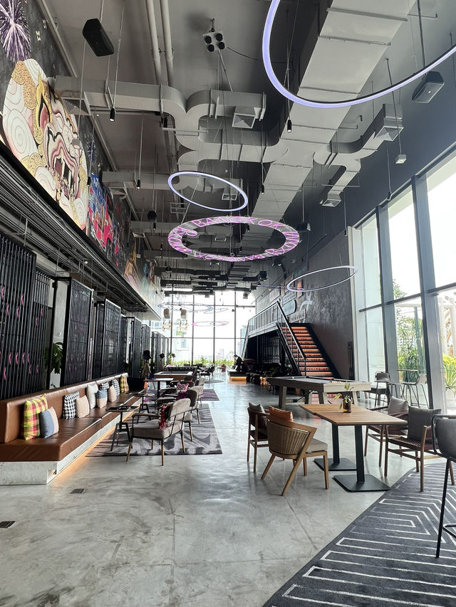 Moxy Bangkok Ratchaprasong by Marriott 