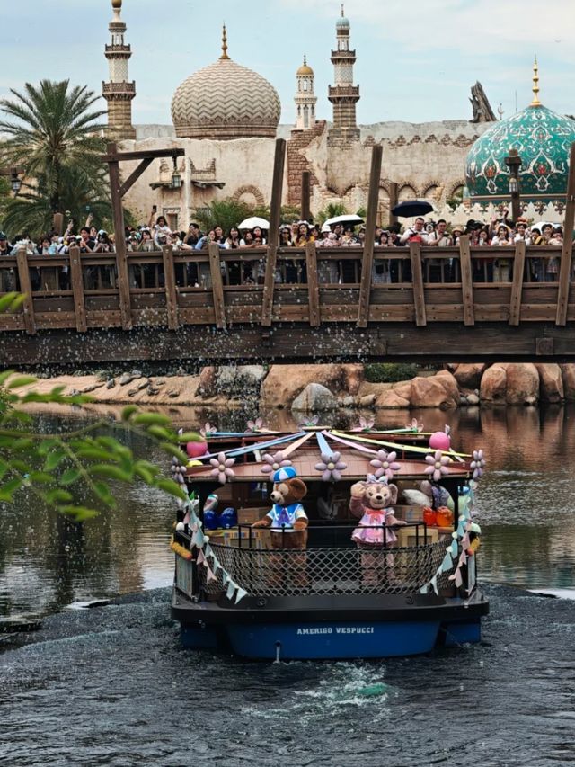 Charting the Waters of Imagination at DisneySea
