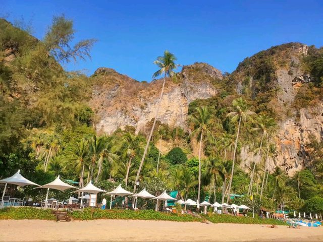 Secret Cove Vibes at Pai Plong Beach 