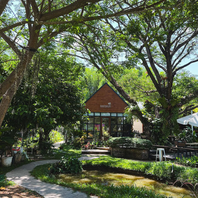 ☕🌿 SukPirom Cafe – พะเยา