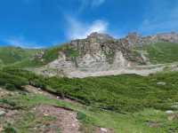 Duku Highway: Traversing the Tianshan, Embracing Grandeur